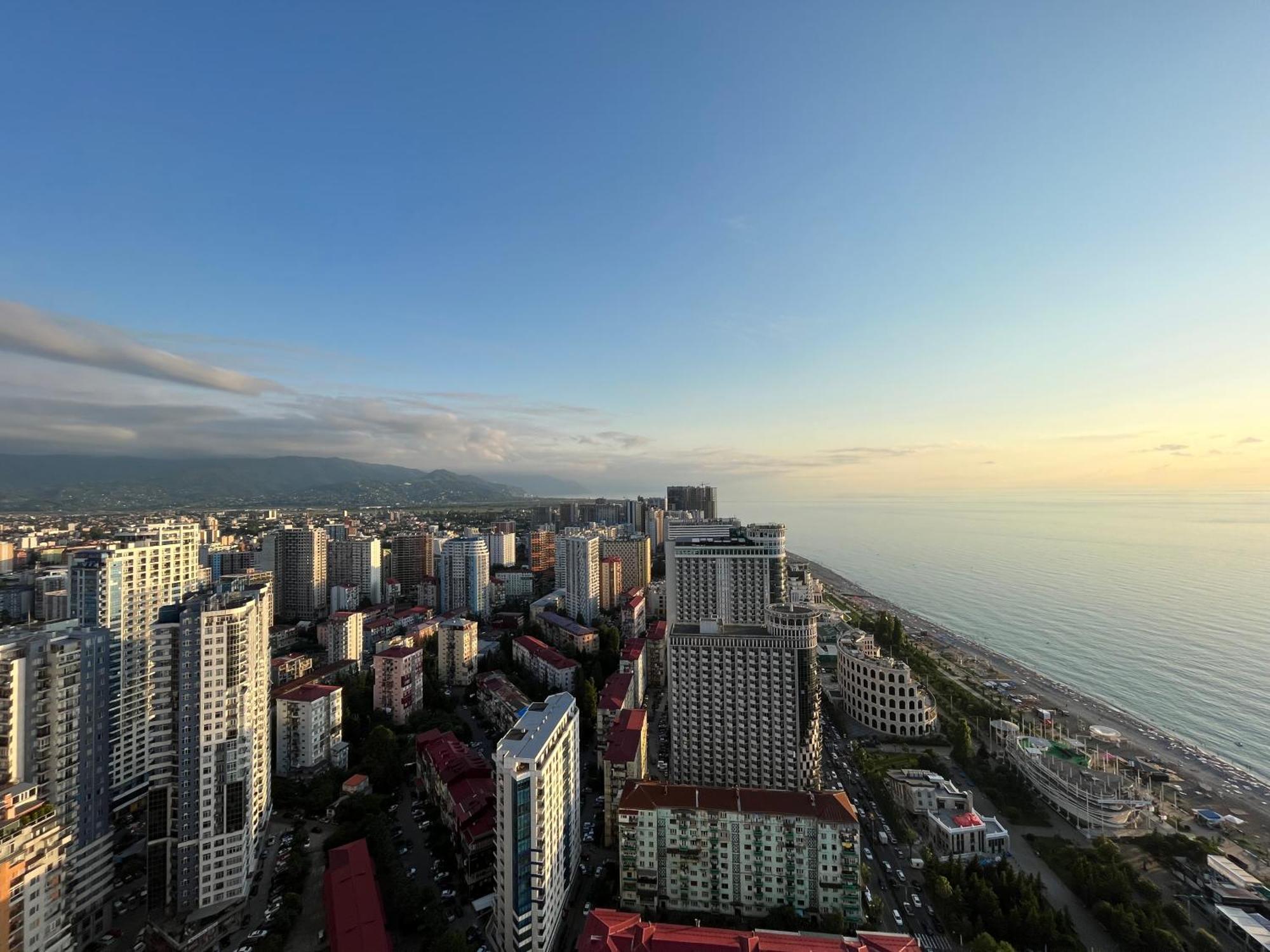 Orbi City Sun Tower 43 Floor Batumi Exteriér fotografie